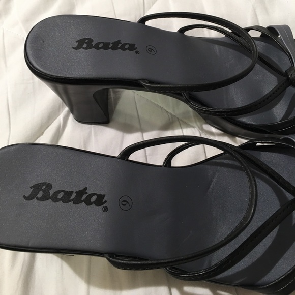 NWOT Bata 3” Block Heel Sandals - Picture 9 of 11